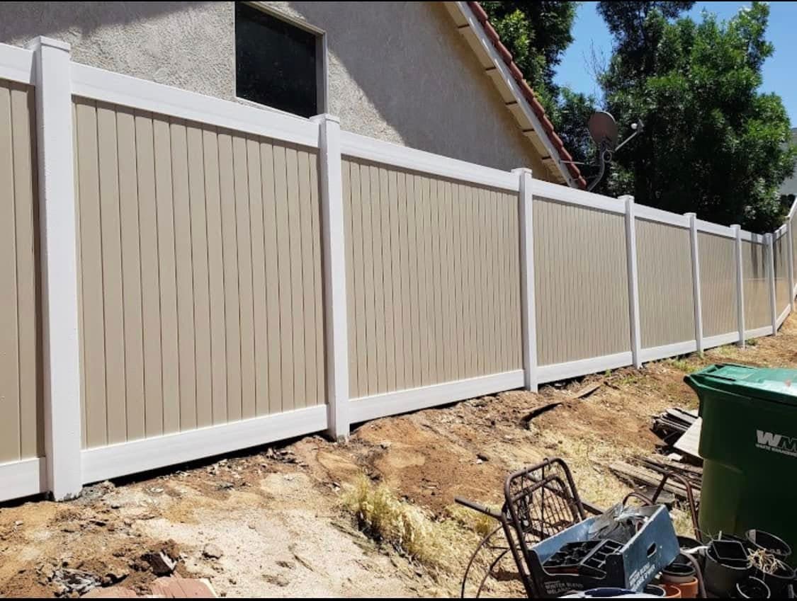 Empire Fence completed project photo from the gallery feature collection