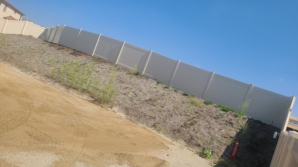 Fence and Gate Services in Jurupa Valley